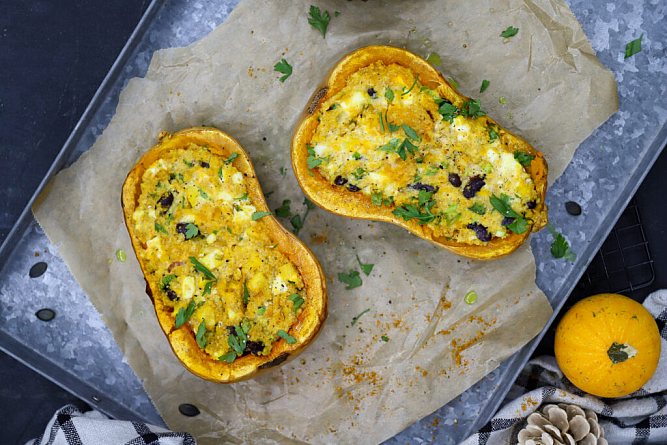 Фаршированная тыква с кускусом и фетой